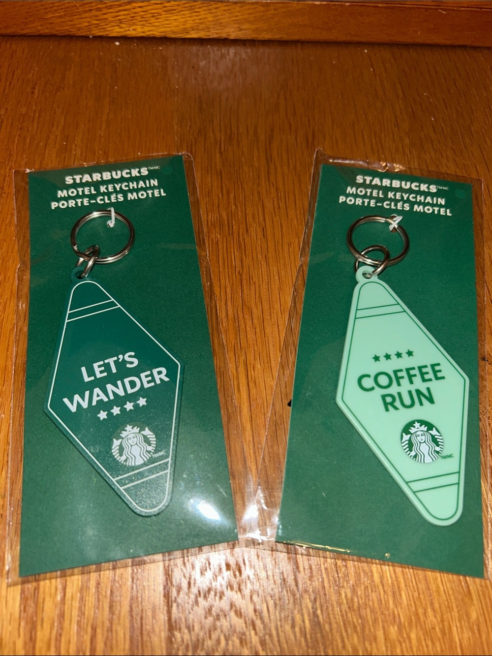 Starbucks Green Motel Keychains Set - LET'S WANDER & COFFEE RUN